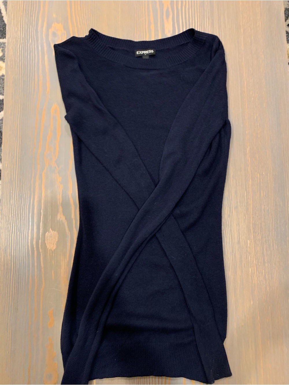 Women’s Express Navy Slim Crewneck Long-Sleeve Top